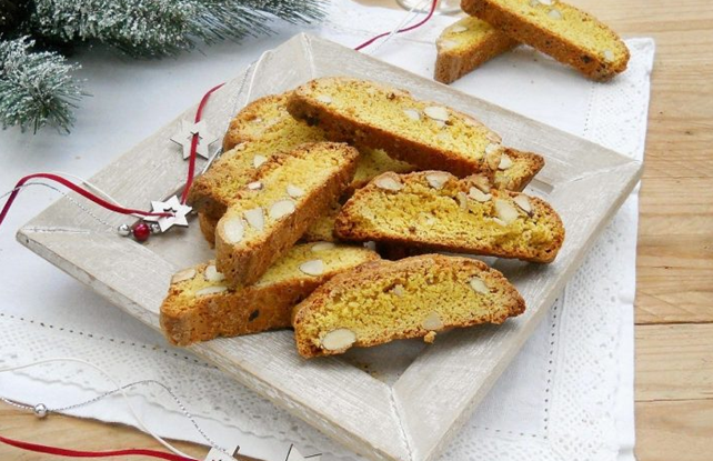 Cantucci biscuits recipe and Vin Santo